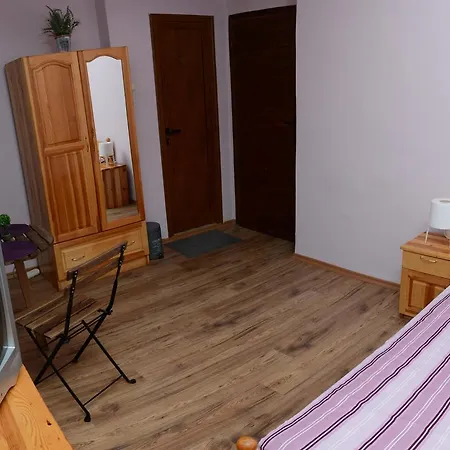 Peter Pan Hostel *