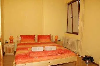 Peter Pan Hostel *